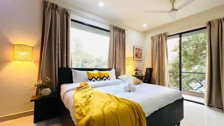 medical stays in west delhi