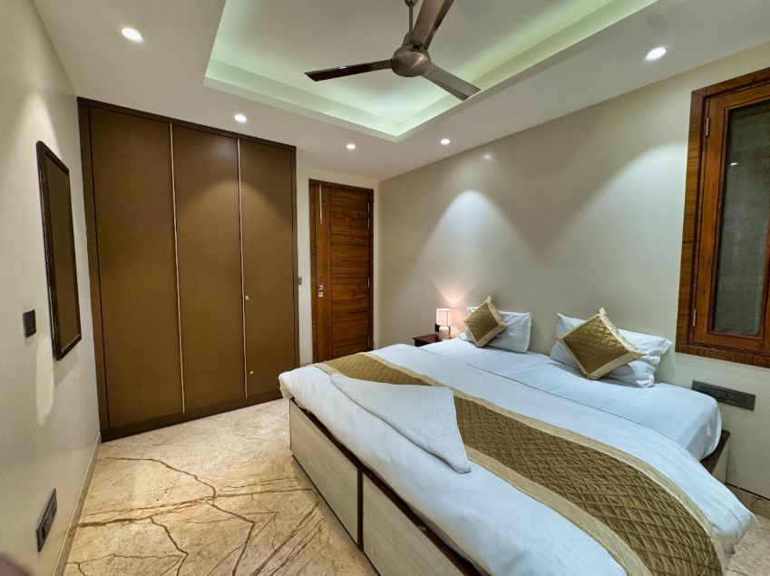 2 BHK Service Apartments in West Delhi