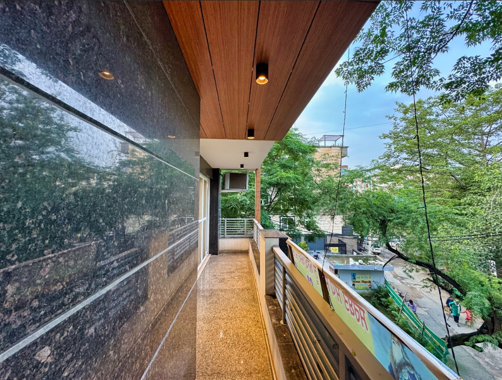 service apartments in West Delhi with balcony