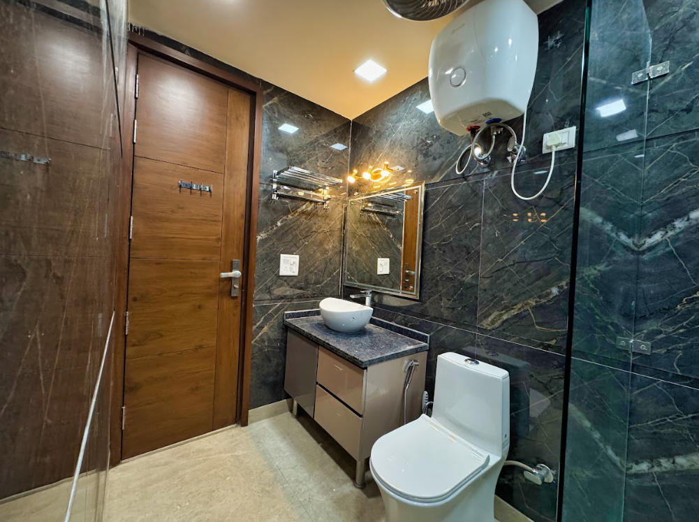 service apartments in Paschim Vihar West