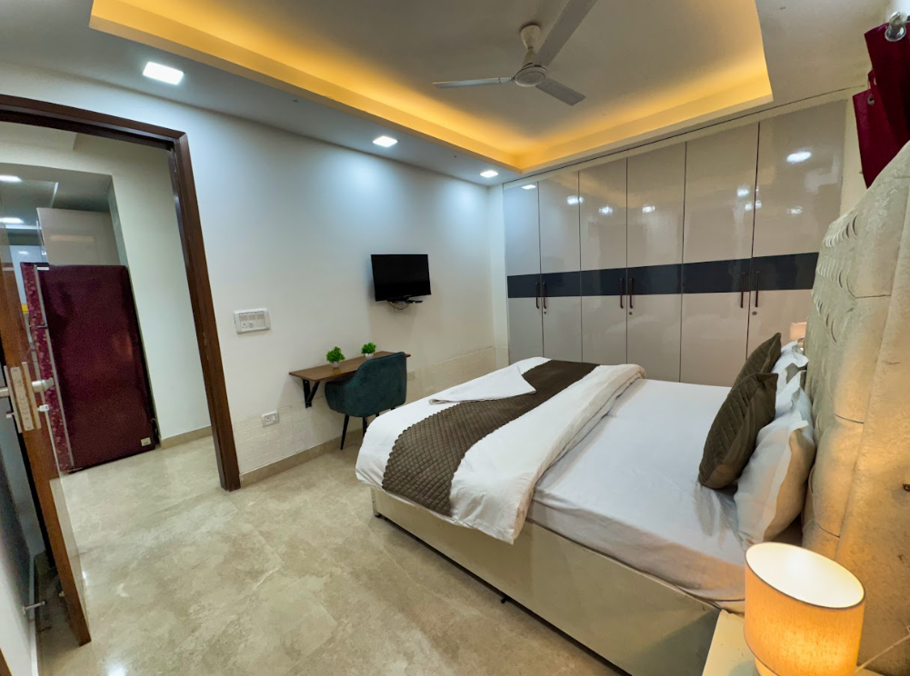service apartments in West Delhi for families