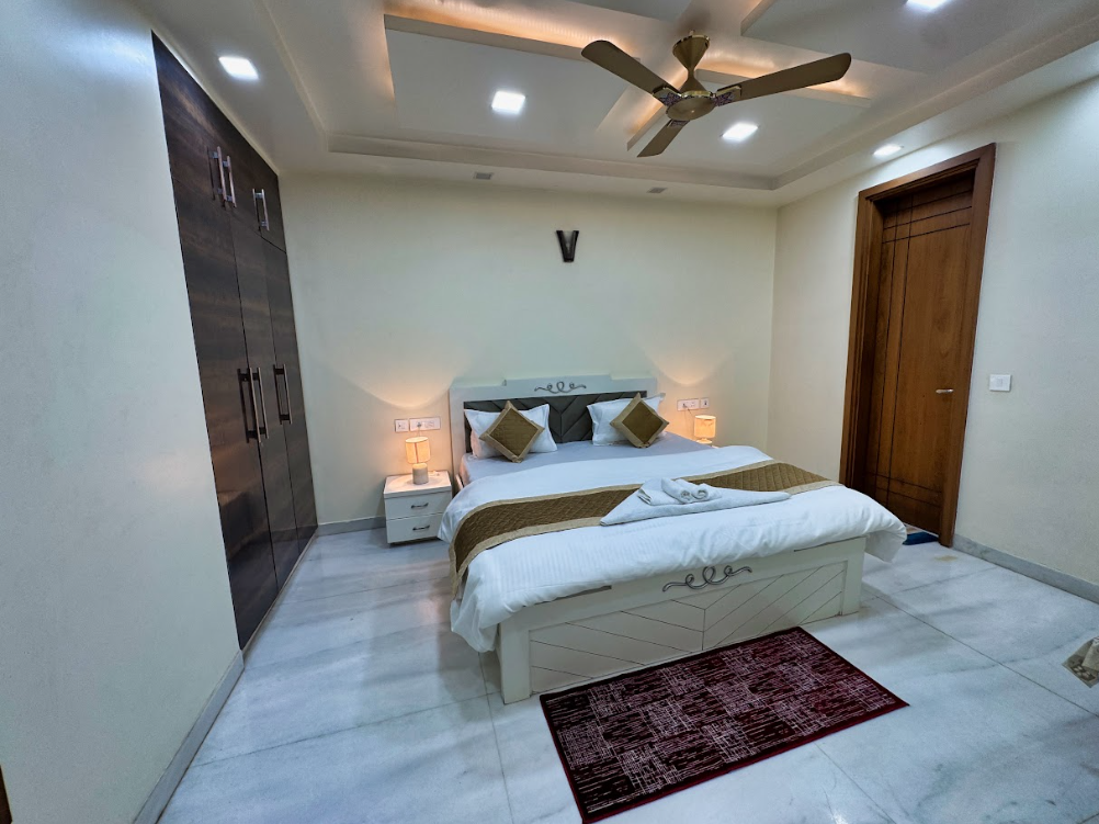 Service Apartments in West Delhi for Expats