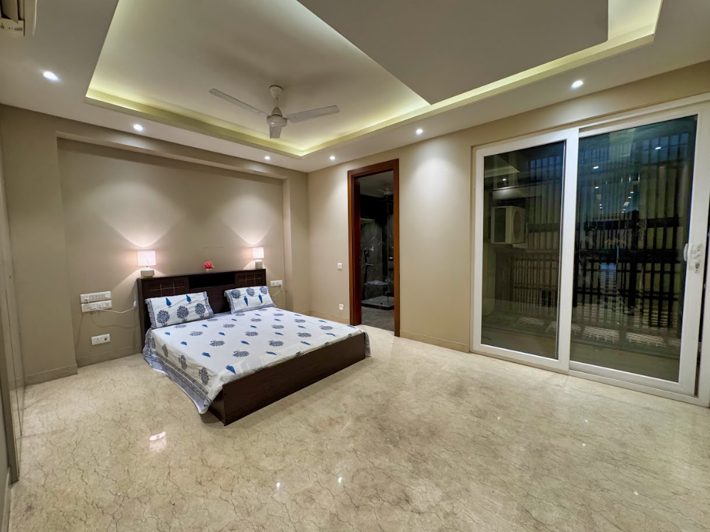 luxury service Apartment for monthly rent