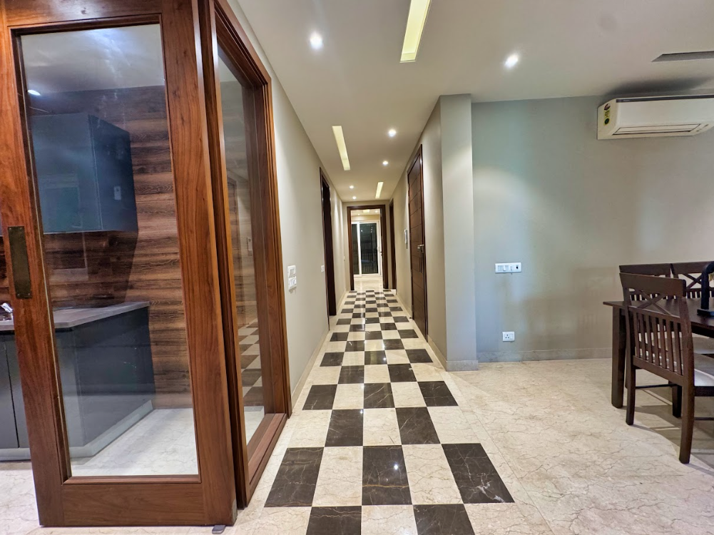 luxury service apartments in Janakpuri West Delhi